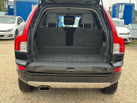 Volvo XC90 view 36