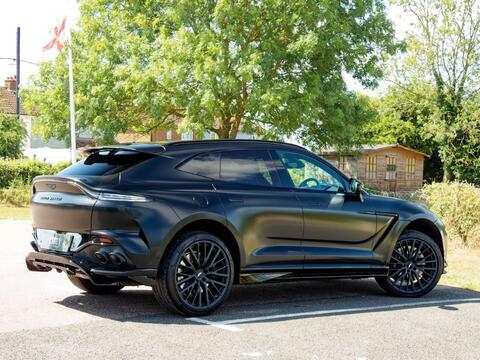Aston Martin DBX view 8