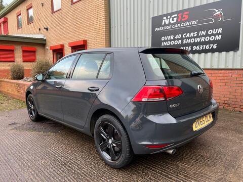 Volkswagen Golf view 8
