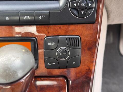 Mercedes-Benz CL view 16