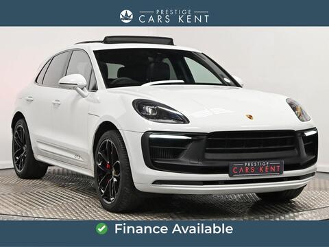 2021 Porsche Macan