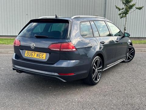 Volkswagen Golf view 8
