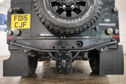 Land Rover Defender view 3