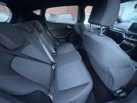 Ford Fiesta view 39