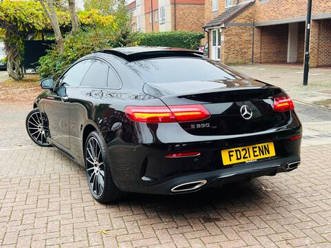 Mercedes-Benz E Class view 3
