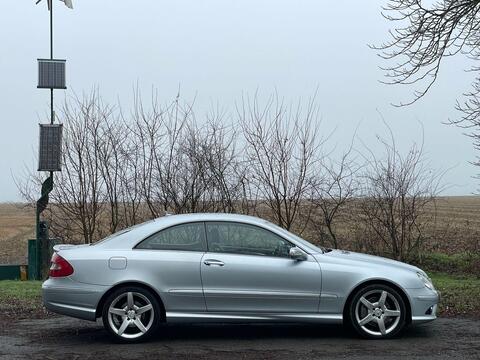 Mercedes-Benz CLK view 14