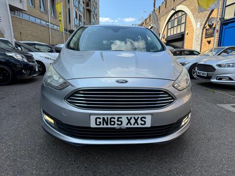 Ford C-Max view 3