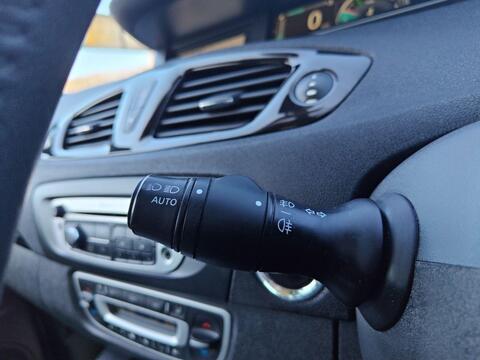 Renault Scenic view 14