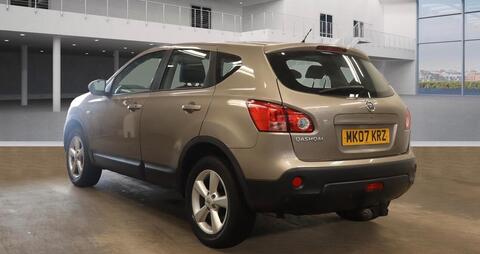 Nissan Qashqai view 3