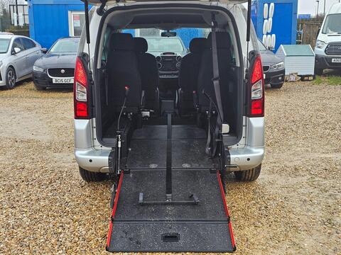 Peugeot Partner Tepee view 24