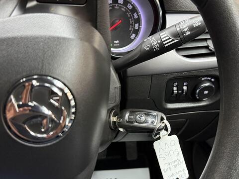 Vauxhall Astra view 29