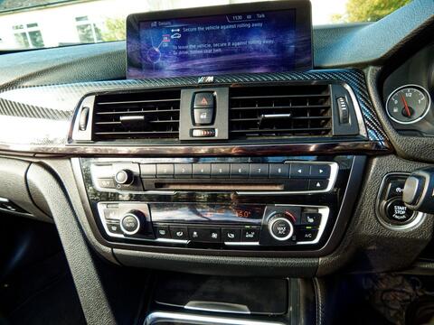 BMW M4 view 45