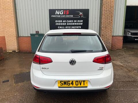 Volkswagen Golf view 9