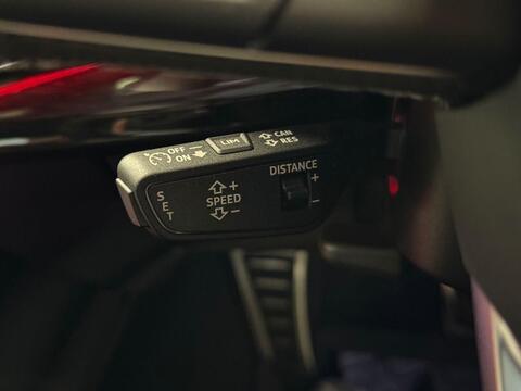 Audi SQ7 view 53