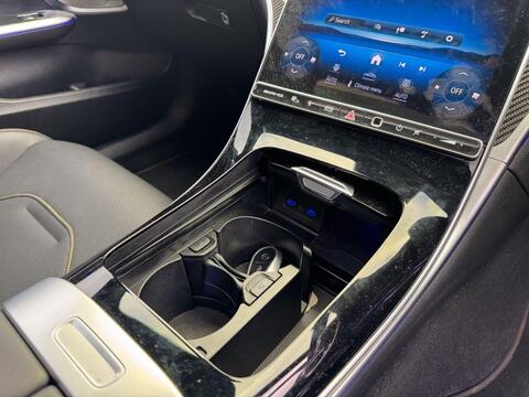 Mercedes-Benz C-Class view 48