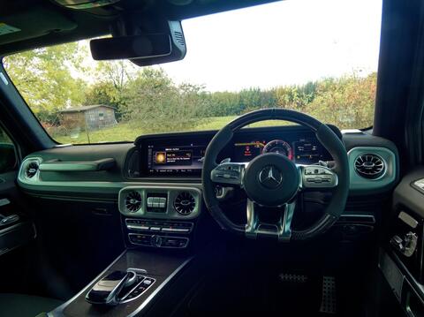 Mercedes-Benz G Class view 32