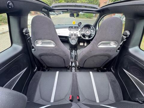 Abarth 500C view 18