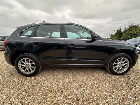 Audi Q5 view 5