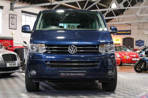 Volkswagen Caravelle view 5