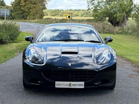 Ferrari California view 20