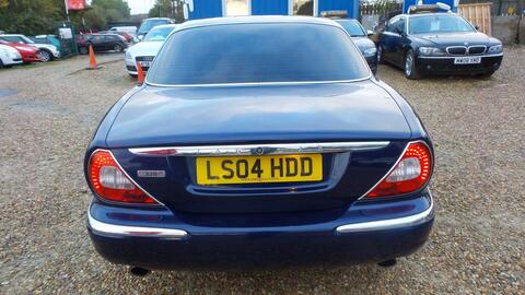 Jaguar XJ view 36