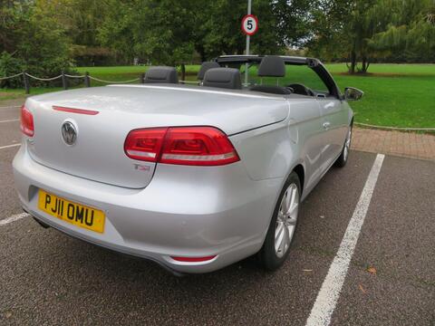 Volkswagen Eos view 24
