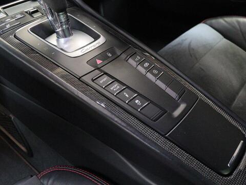 Porsche 911 view 20