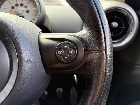 Mini Countryman view 17