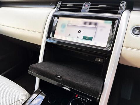 Land Rover Discovery view 26