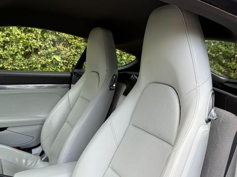 Porsche Cayman view 18