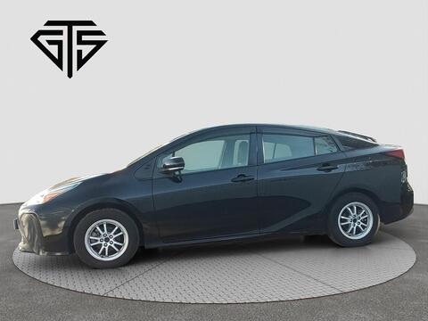 Toyota Prius view 6