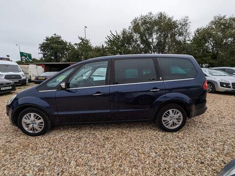 Ford Galaxy view 6