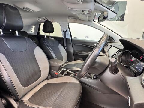 Vauxhall Grandland X view 14