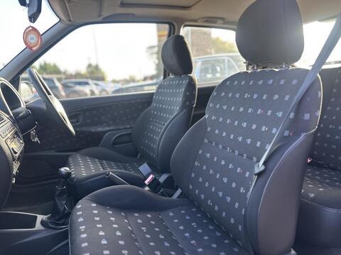 Citroen Saxo view 17