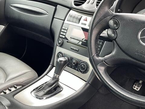 Mercedes-Benz CLK view 35