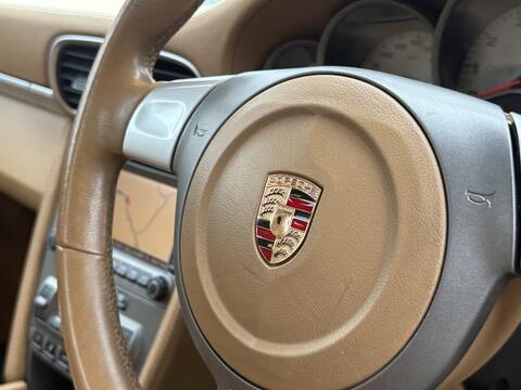 Porsche 911 view 38