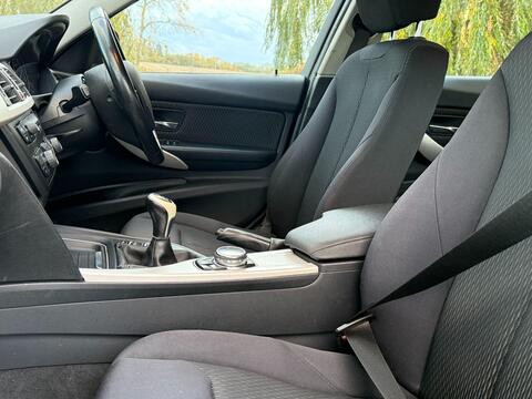 BMW 3 Series view 46