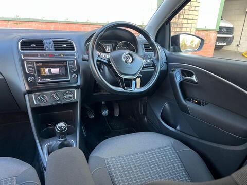 Volkswagen Polo view 21