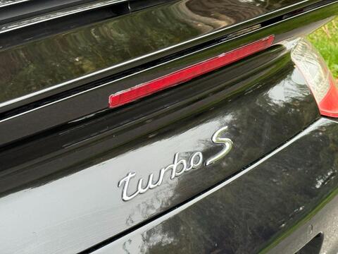 Porsche 911 view 47