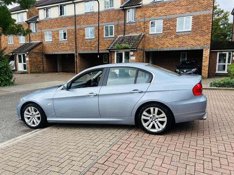BMW 3 Series view 5