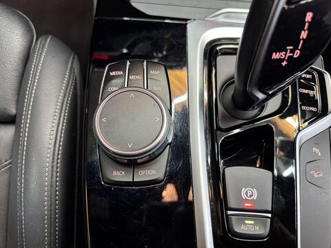BMW X4 view 27