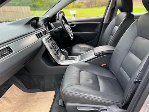 Volvo XC70 view 29