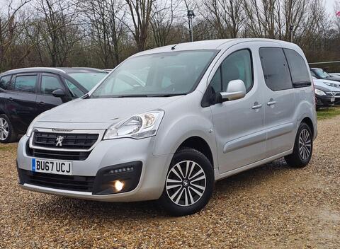 Peugeot Partner Tepee view 2