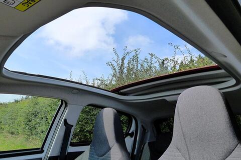 Citroen C1 view 9