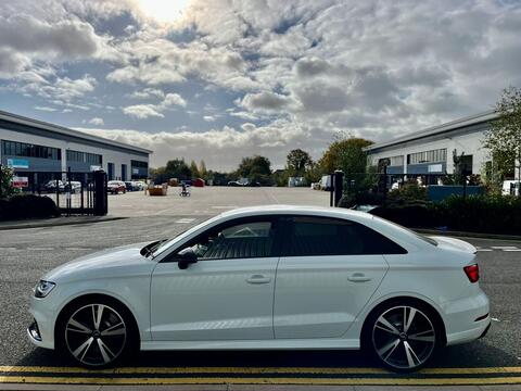 Audi RS3 view 5