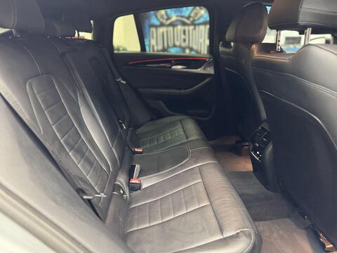 BMW X4 view 30