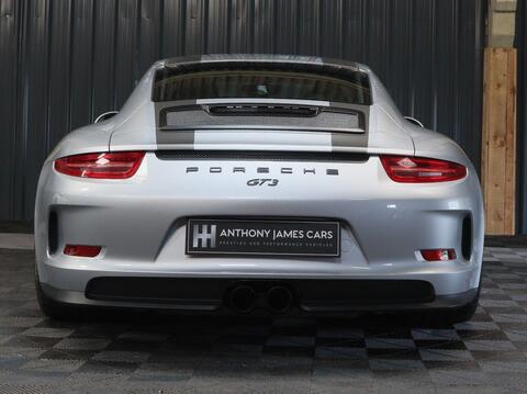 Porsche 911 view 51