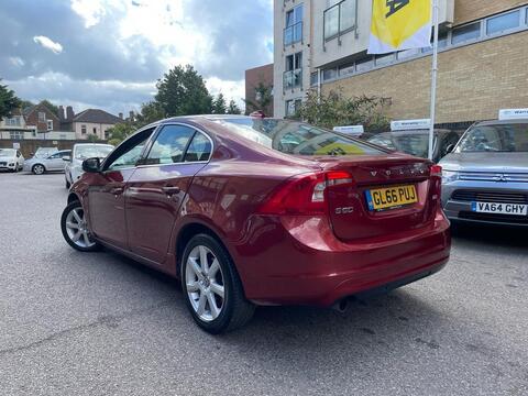 Volvo S60 view 12