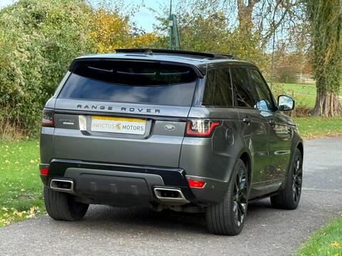 Land Rover Range Rover view 3