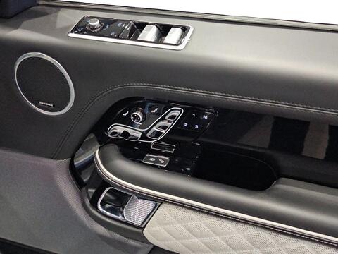 Land Rover Range Rover view 23